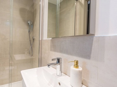 Cheviot House, Whitechapel, London E1, interior, contemporary bathrooms, studio living